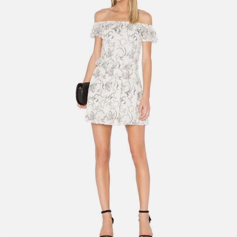 Alice + Olivia JANELLE SILK Embroidered Off the‎ Shoulder Dress 4 Cream Black